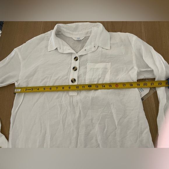 Time and Tru|White Long Tunic Button Down Blouse, Beachy Vibes•••Size Small,NWT - Picture 3 of 13